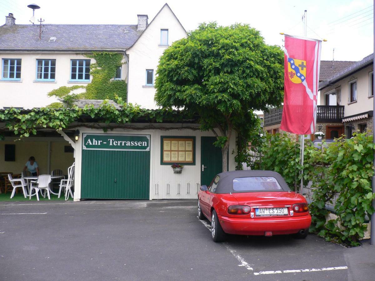 Garni-Hotel-Schaefer Schuld Exteriör bild